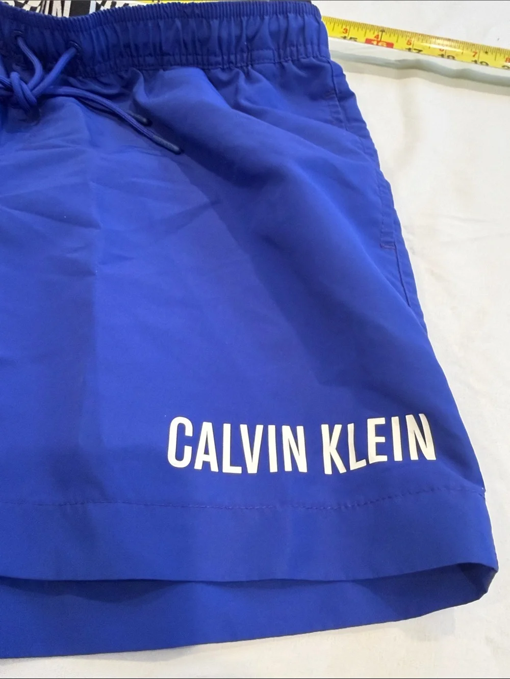 608104 Calvin Klein Men's classic blue swim or gym Shorts EUC